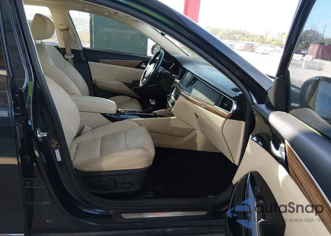 2017 Kia Cadenza Technology из США, поврежденный, VIN KNALC4J12H5083283